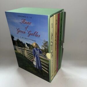 Anne of Green Gables Box Set 1-4 by Lucy Maud Montgomery Paperback